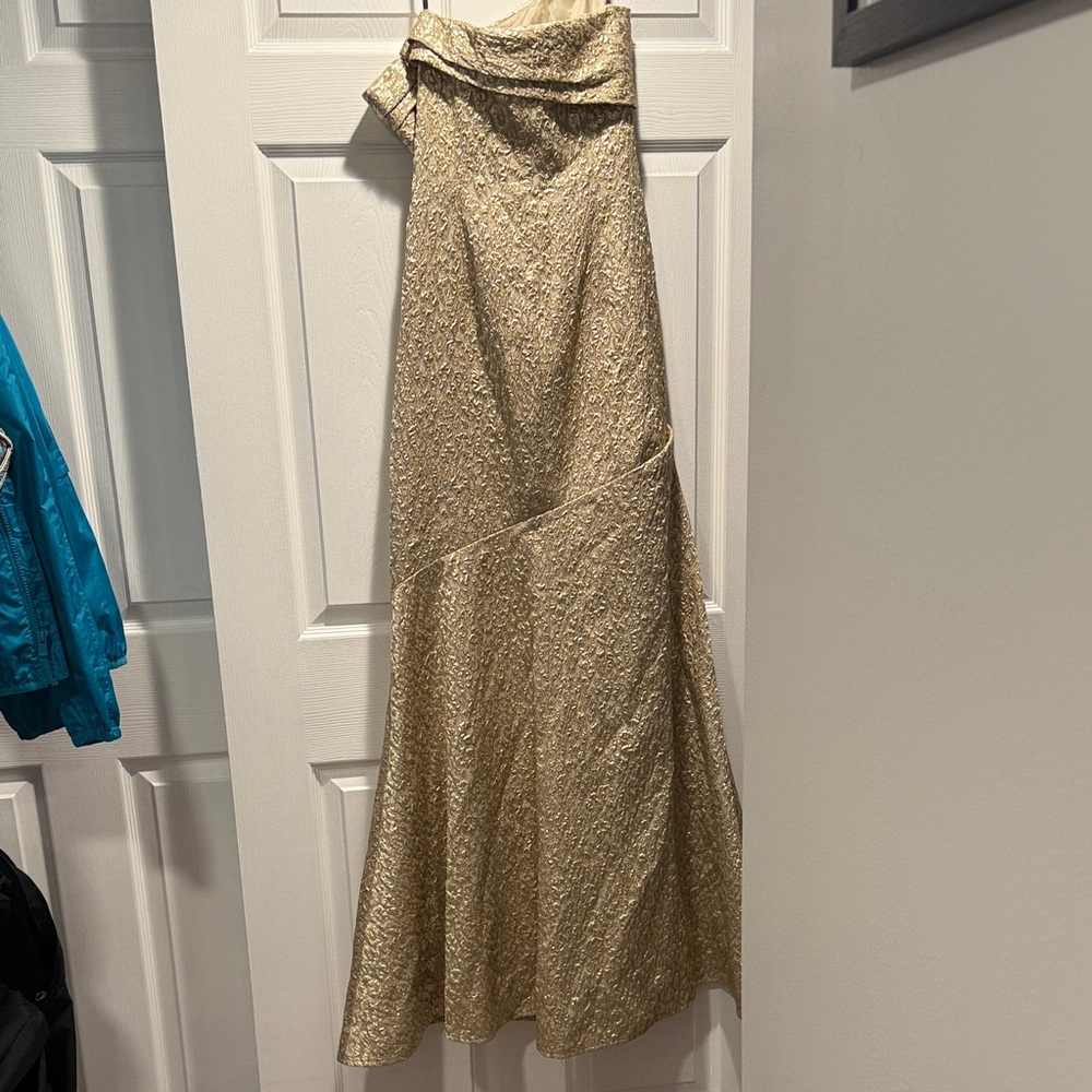 David Meister Gold Strapless Dress - Picture 6 of 8